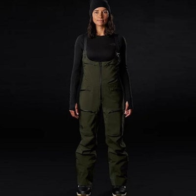 (W) The North Face Celana Ski Warna Solid - Balsam Green. NF0A5AFH HDA Lookbook (W) The North Face Celana Ski Warna Solid - Balsam Green. NF0A5AFH HDA