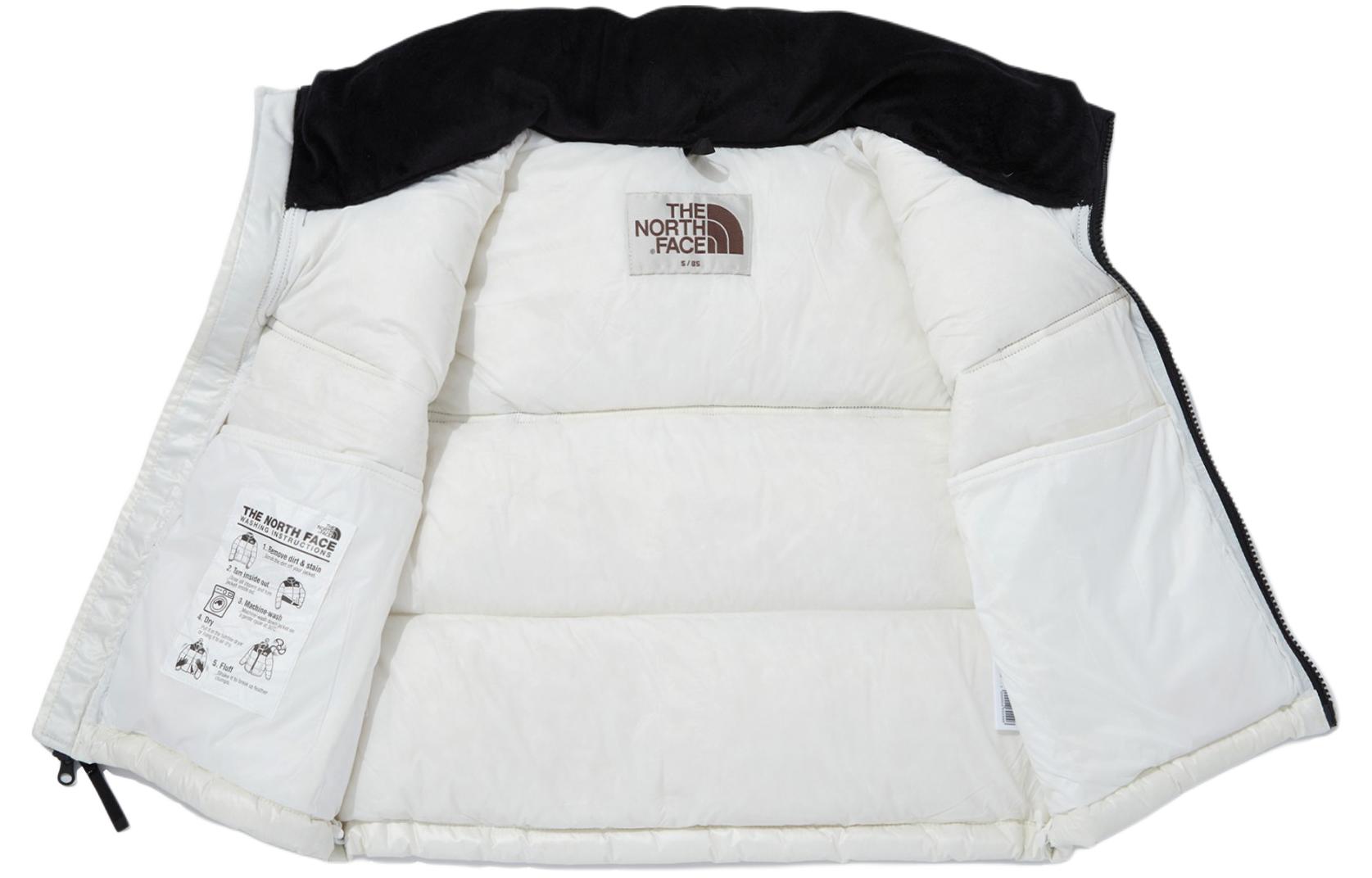 Shop (W) The North Face Rompi Tanpa Lengan Warna Putih dengan Logo dan Resleting. NV1DQ80L