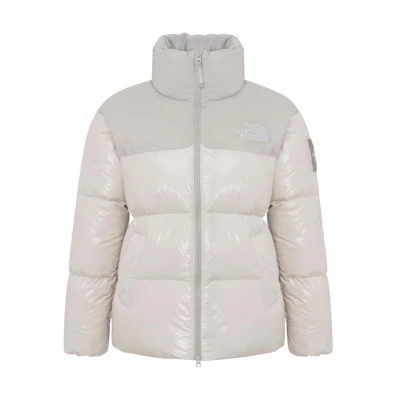 (Women) TNF Zip-Up Puffer Jacket Light Gray with Logo Design. NJ1DQ96K
