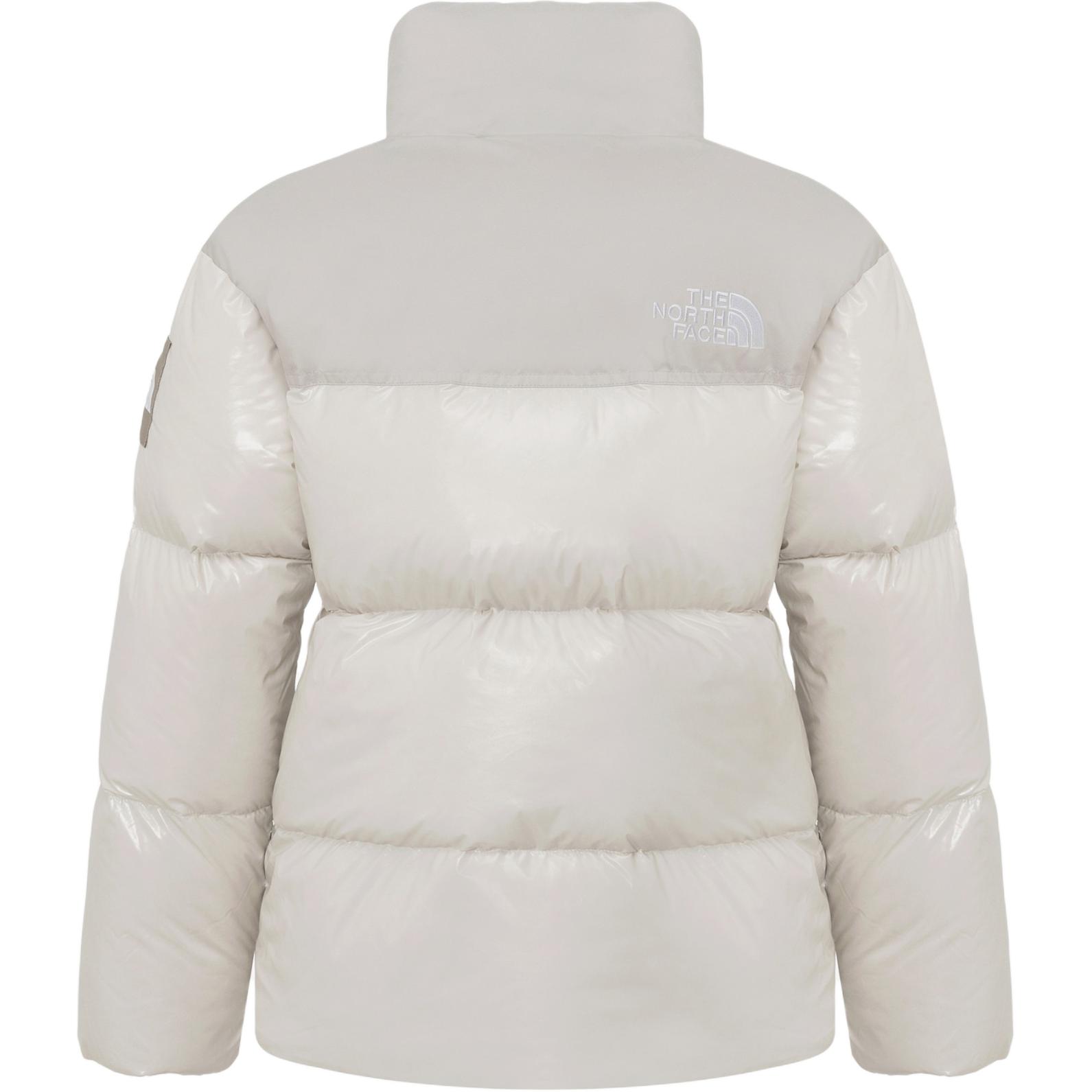 Lookbook (W) 노스페이스 로고 디자인 라이트 그레이 지퍼 업 패딩 재킷. NJ1DQ96K