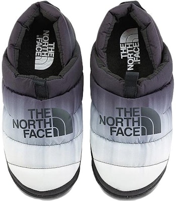 (W) The North Face Nuptse Low 'Keselesaan Sukan Tahan Lama Hitam' NF0A5G2BOJF Lookbook (W) The North Face Nuptse Low 'Keselesaan Sukan Tahan Lama Hitam' NF0A5G2BOJF