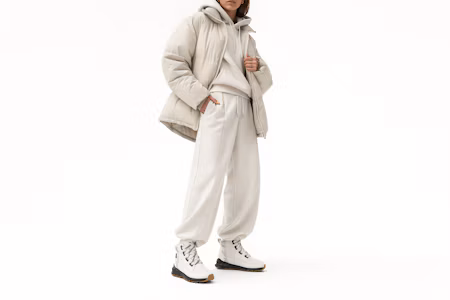 Order 北面THE NORTH FACE ThermoBall蕾丝奢华蝴蝶結 舒适运动登山徒步 短筒 户外靴 女款 白色