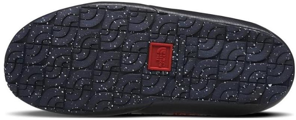 (W) The North Face Thermoball Traction Mule 'Hitam-Merah' NF0A3V1H3Z2-060 Details for (W) The North Face Thermoball Traction Mule 'Hitam-Merah' NF0A3V1H3Z2-060