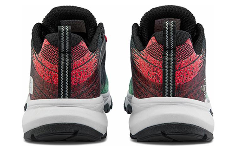 Lookbook (W) 노스페이스 울트라 패스트팩 IV 퓨처라이트 (블랙/코랄) 4PFP-4A9