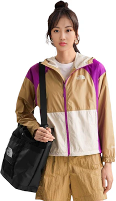 (W) The North Face Urban Exploration Colorblock Logo Jaket Windbreaker Khaki Wanita NF0A81O1-QK9 Lookbook (W) The North Face Urban Exploration Colorblock Logo Jaket Windbreaker Khaki Wanita NF0A81O1-QK9