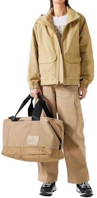 (W) 노스페이스 방풍 캐주얼 자켓 카키 색상 NF0A87W9-LK5 Lookbook (W) 노스페이스 방풍 캐주얼 자켓 카키 색상 NF0A87W9-LK5