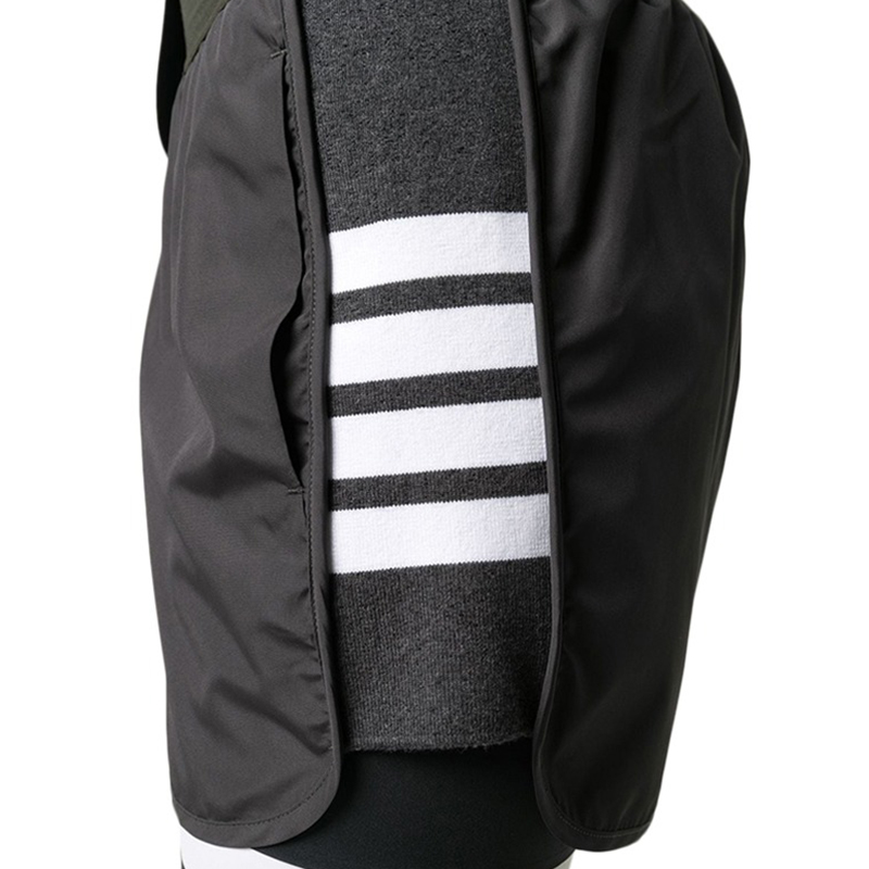 Sizing (W) Thom Browne Pantalones Cortos 4-Bar Gris Oscuro FJQ043A-06230-036