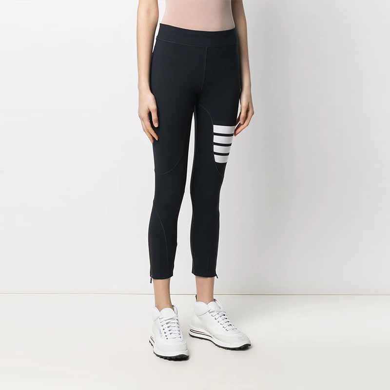 Details for (W) トムブラウン 4バー ストレッチスリム ニットスウェットパンツ ネイビーブルー. FJA002A-06753-461