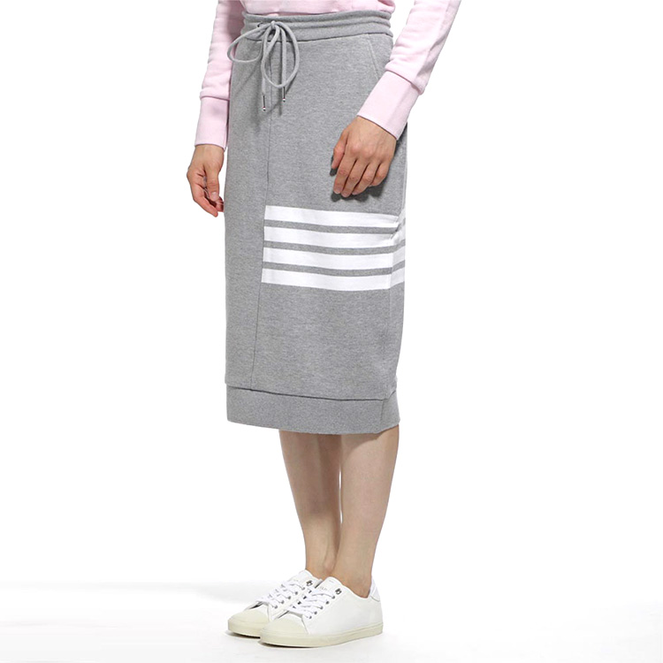 Shop (W) Thom Browne 4-Bar 条纹高街风休闲中长裙. FJK008A-00535-055