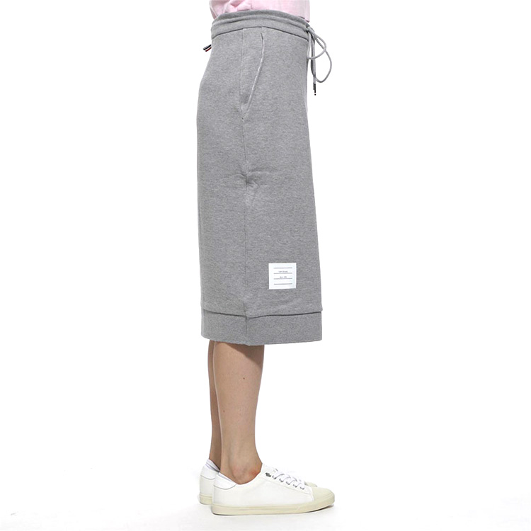 Details for (W) Thom Browne 4-Bar 条纹高街风休闲中长裙. FJK008A-00535-055