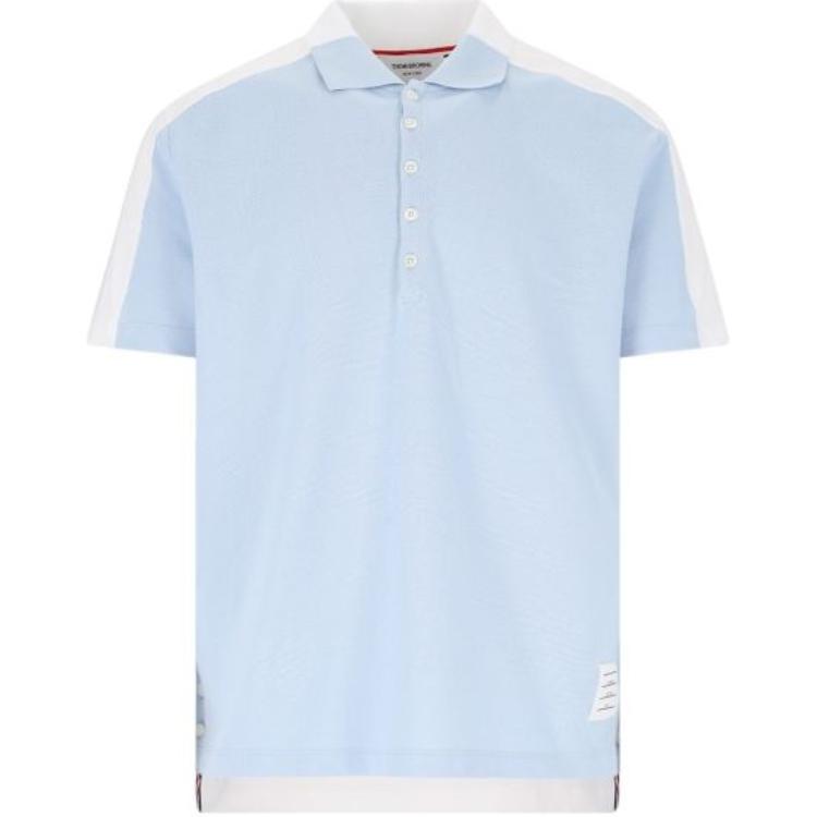 Order (W) Thom Browne Kaos Polo Pendek Asimetris Dua Warna Biru Muda. MJP199A-00050-452