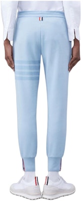 (W) 톰 브라운 클래식 포 바 타이 커프 스웻팬츠 라이트 블루. FJQ109A-J0051-480 Lookbook (W) 톰 브라운 클래식 포 바 타이 커프 스웻팬츠 라이트 블루. FJQ109A-J0051-480