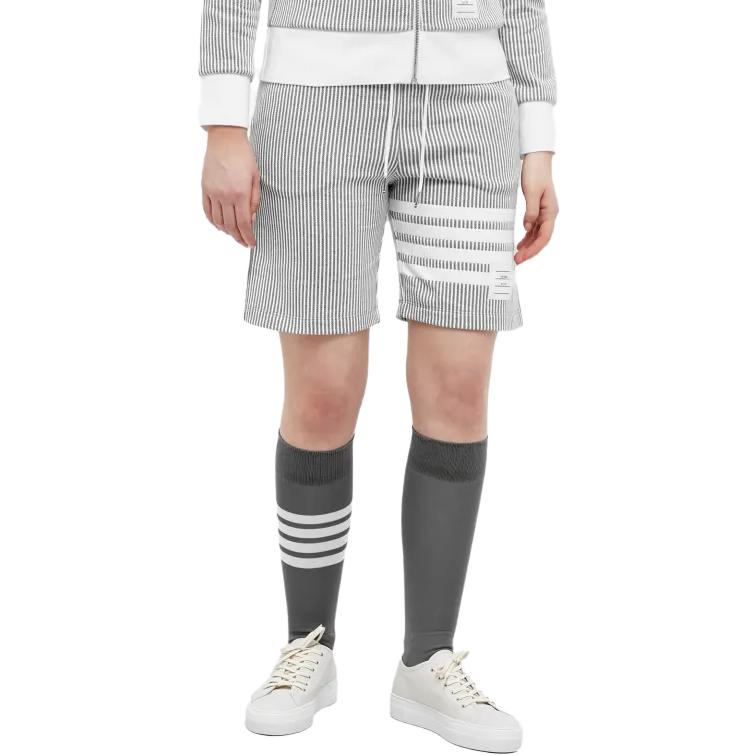 Shop (W) THOM BROWNE Celana Pendek Kasual Abu-Abu Striped Lace-Up. FJQ096A-J0063-055