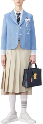 (W) Thom Browne Rok Midi Khaki Academy Style Lipit dengan Resleting. FGC400U-04502-250 Purchase (W) Thom Browne Rok Midi Khaki Academy Style Lipit dengan Resleting. FGC400U-04502-250