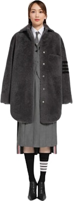 (W) 톰 브라운 라이트 그레이 4바 플러시 루즈핏 셔츠 자켓 FDSD74C-02821-025 Order (W) 톰 브라운 라이트 그레이 4바 플러시 루즈핏 셔츠 자켓 FDSD74C-02821-025