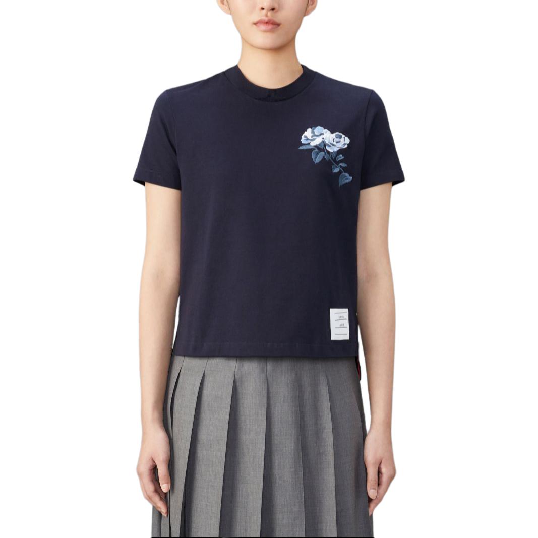 (Women) Thom Browne  Rose Crewneck Short Sleeve T-Shirt Blue FJS183E-J0058-415 圖 2