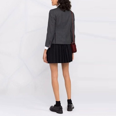 (W) 톰 브라운 싱글브레스트 숏 블레이저 다크 그레이 FBC010V-00626-025 Shop (W) 톰 브라운 싱글브레스트 숏 블레이저 다크 그레이 FBC010V-00626-025