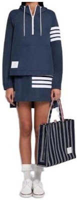 (W) Falda Ajustada a Rayas Azul Marino Thom Browne. FJK029A-06230-415 Order (W) Falda Ajustada a Rayas Azul Marino Thom Browne. FJK029A-06230-415