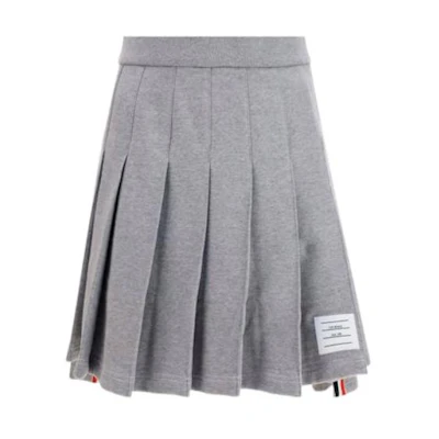 (Women) Thom Browne Solid Pleated Mini Skirt. FJK066A-08072-055