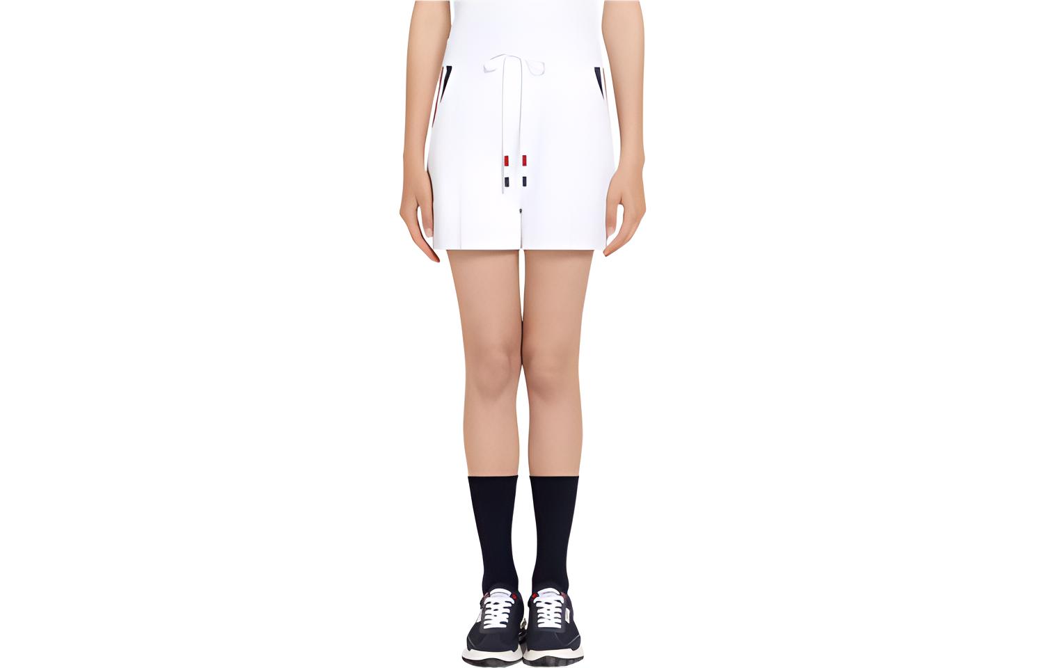 (Women) Thom Browne  White Casual Shorts with Solid Jacquard Stripe Detail. FKQ004A-Y5501-100