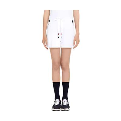 (Women) Thom Browne White Casual Shorts with Solid Jacquard Stripe Detail. FKQ004A-Y5501-100