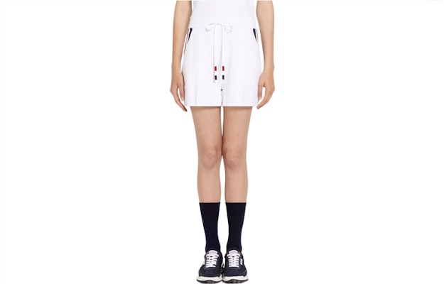 (W) トム ブラウン ホワイト カジュアルショーツ ソリッドジャカードストライプ付き FKQ004A-Y5501-100 Order (W) トム ブラウン ホワイト カジュアルショーツ ソリッドジャカードストライプ付き FKQ004A-Y5501-100