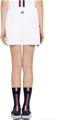 (W) トム ブラウン ホワイト カジュアルショーツ ソリッドジャカードストライプ付き FKQ004A-Y5501-100 Lookbook (W) トム ブラウン ホワイト カジュアルショーツ ソリッドジャカードストライプ付き FKQ004A-Y5501-100