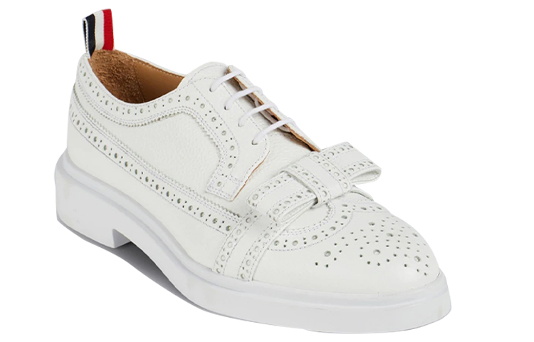 Lookbook (W) トムブラウン ホワイトボウ ブローグ ロングウィング FFO011A00198100