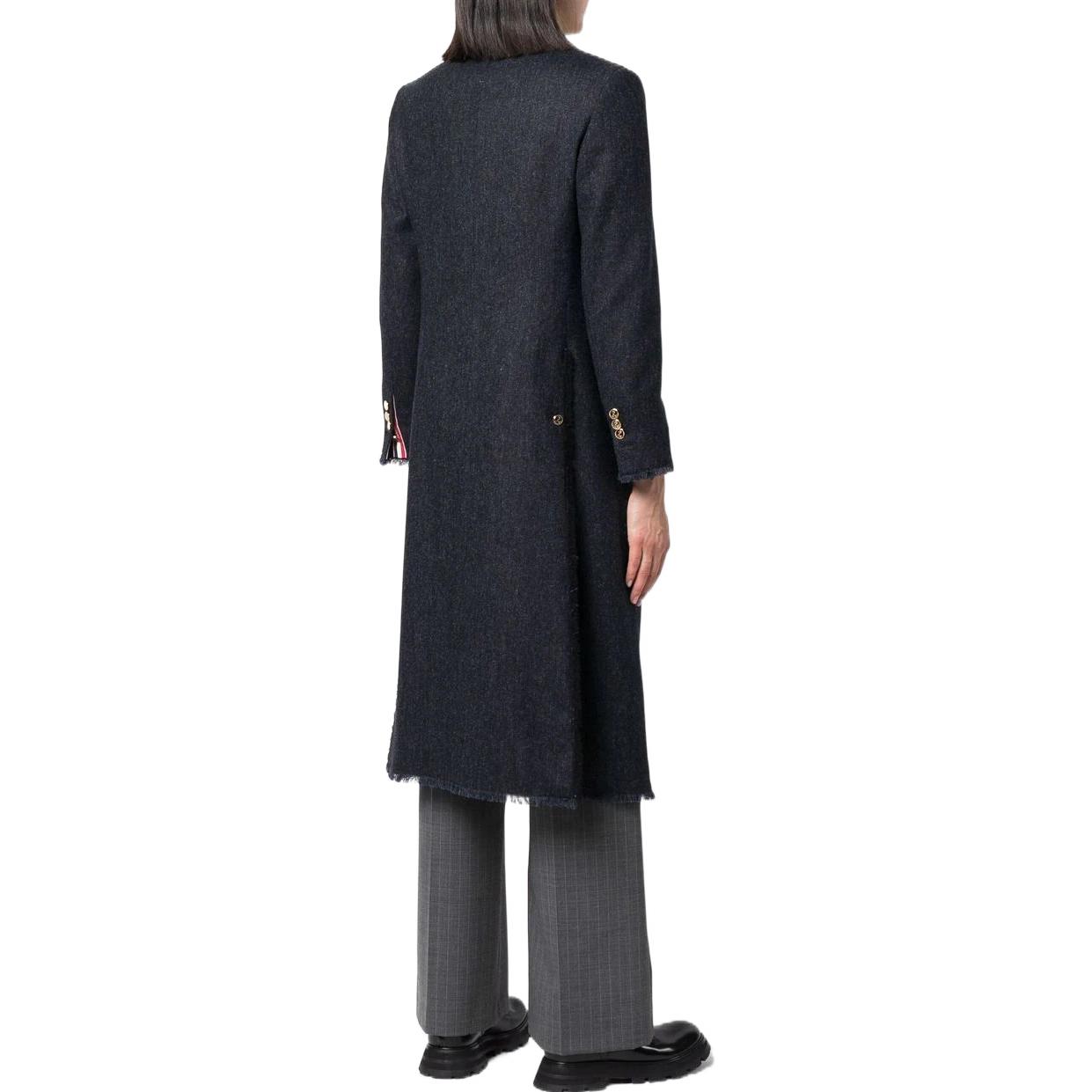 Details for (W) Abrigo Largo Mujer Thom Browne Distressed Edge, Solapa V, Manga Larga. FOC320W-05385-415