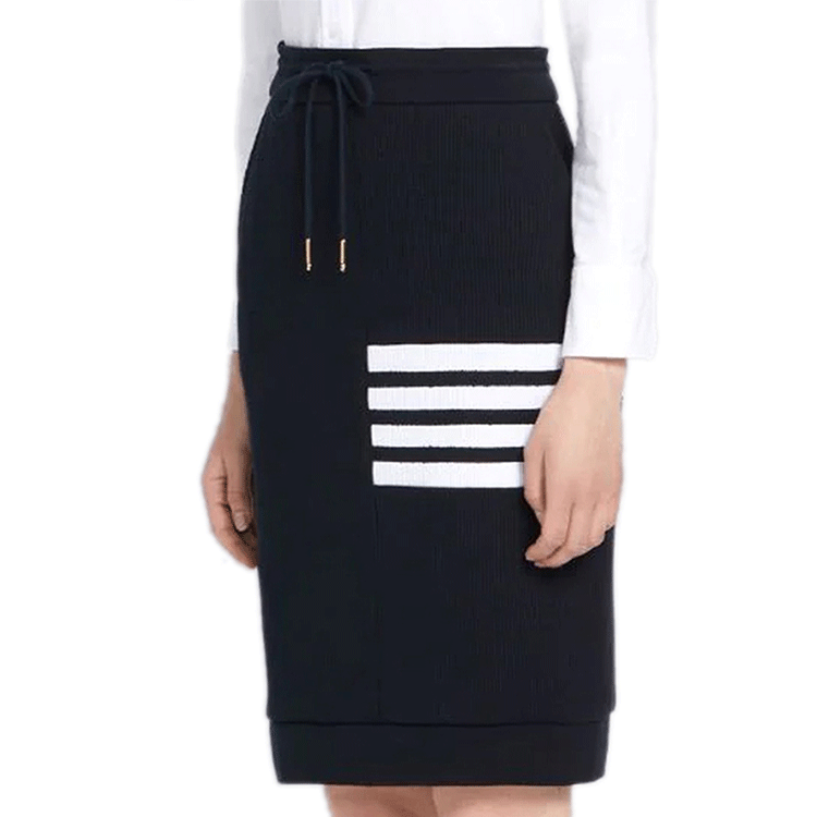 Purchase (W) Falda Midi Thom Browne con Estampado de Cuatro Rayas. FJK044A-07693-415