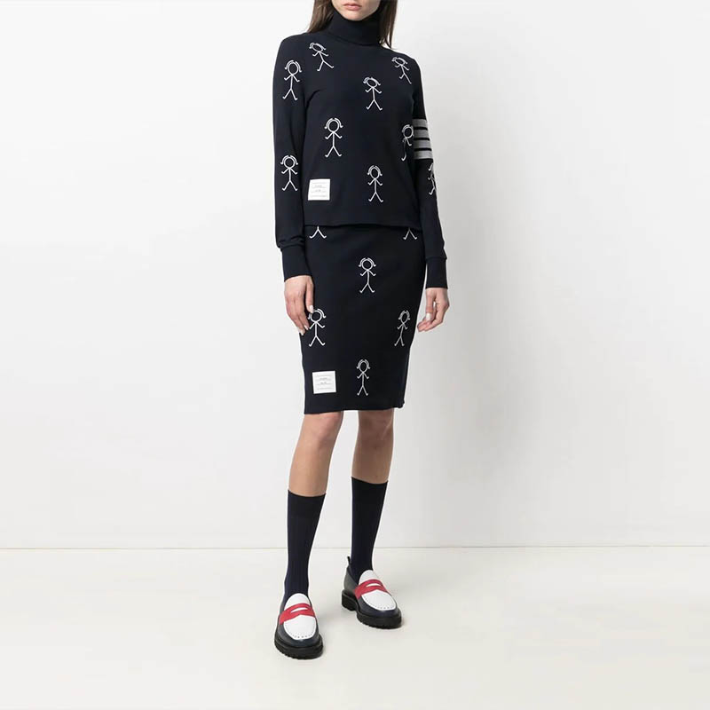 (Women) Thom Browne FW21 4-Bar Mrs. Thom Logo High-Neck Sweatshirt Navy Blue FJS098E-00050-415 圖 5