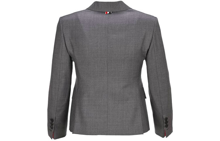 Lookbook (W) 톰 브라운 FW21 그레이 싱글 브레스티드 노치드 라펠 블레이저. FBC010V-00626-035