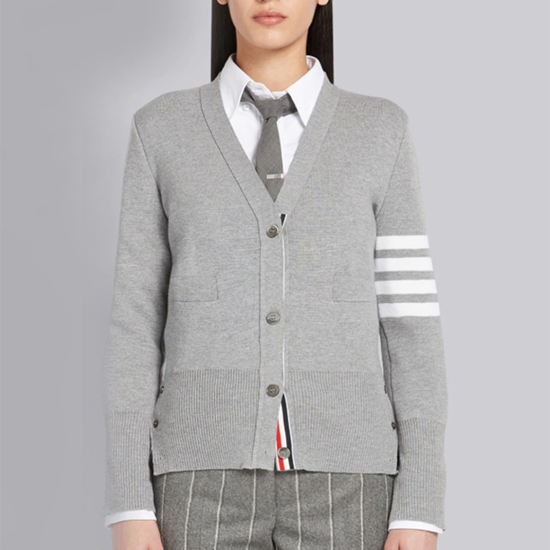 (Women) Thom Browne FW21 Grey V-Neck Wool Striped Slim Cardigan Sweater. FKC207A-00014-055 圖 4