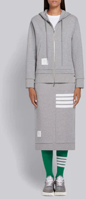 (W) Thom Browne FW21 灰色後背中間條紋拉鍊連帽外套 FJT051A-03377-055 Shop (W) Thom Browne FW21 灰色後背中間條紋拉鍊連帽外套 FJT051A-03377-055