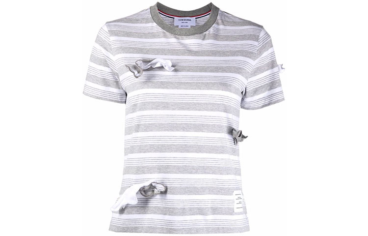 (Women) THOM BROWNE FW21 Striped Appliqué Crewneck Short Sleeve T-Shirt. FJS105E-07998-065