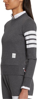 (W) 톰 브라운 FW22 클래식 4-바 그레이 크루넥 스웨트셔츠 다크 그레이. FJT002A-00535-025 Purchase (W) 톰 브라운 FW22 클래식 4-바 그레이 크루넥 스웨트셔츠 다크 그레이. FJT002A-00535-025