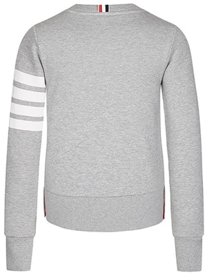 (W) トムブラウン FW22 グレー クラシック 4ストライプ ロゴ プルオーバー スウェットシャツ FJT002A-00535-055 Lookbook (W) トムブラウン FW22 グレー クラシック 4ストライプ ロゴ プルオーバー スウェットシャツ FJT002A-00535-055