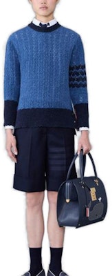 (W) トムブラウン FW23 ストライプ柄ニットプルオーバーセーター ブルー FKA480A-Y1026-435 Shop (W) トムブラウン FW23 ストライプ柄ニットプルオーバーセーター ブルー FKA480A-Y1026-435