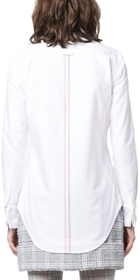 (W) Thom Browne FW23 Pre-Fall Kemeja Putih Lengan Panjang Fit dengan Garis. FLL030A-03634-100 Shop (W) Thom Browne FW23 Pre-Fall Kemeja Putih Lengan Panjang Fit dengan Garis. FLL030A-03634-100