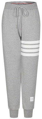 (W) Celana Jogger Thom Browne Abu-Abu, 4-Stripes, Koleksi FW21 FJQ001A-00535-055 Order (W) Celana Jogger Thom Browne Abu-Abu, 4-Stripes, Koleksi FW21 FJQ001A-00535-055