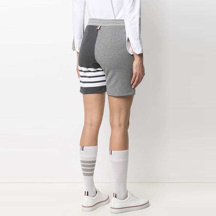 Shop (W) THOM BROWNE Celana Pendek Kasual Abu-Abu 4-Bar Patchwork dengan Tali Serut. FJQ056F-00535-982