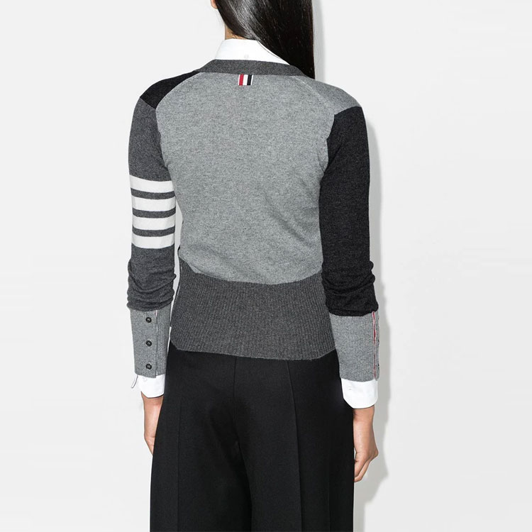 (Women) THOM BROWNE Grey Logo Print V-Neck Colorblock Cashmere Cardigan. FKC001-F0001-1982 圖 4