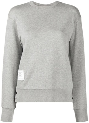 (W) Thom Browne Abu-Abu Sweater Rajutan Lengan Panjang Bergaris FJT070A-03377-055 Order (W) Thom Browne Abu-Abu Sweater Rajutan Lengan Panjang Bergaris FJT070A-03377-055