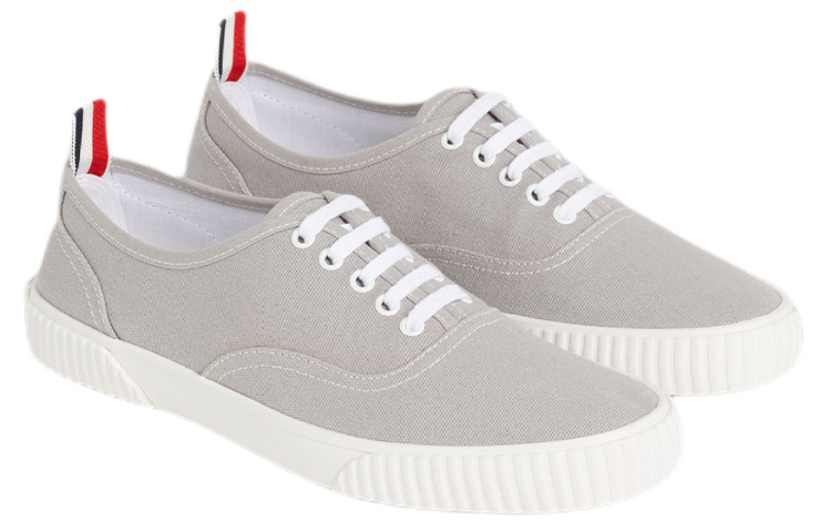 Lookbook (W) Thom Browne Heritage 'Moda Gris' FFD063A01588025