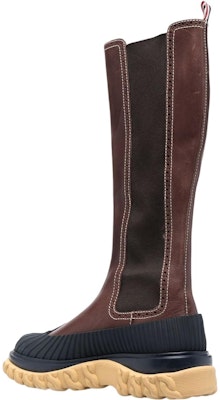 (W) 톰브라운 브라운 레더 첼시 부츠 FFB156A00003205 Shop (W) 톰브라운 브라운 레더 첼시 부츠 FFB156A00003205