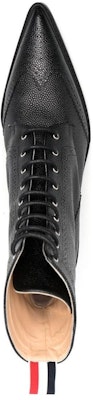 (W) Thom Browne Sepatu Boots Kulit Lancip Tali 'Hitam' FFB121A06257001 Shop (W) Thom Browne Sepatu Boots Kulit Lancip Tali 'Hitam' FFB121A06257001