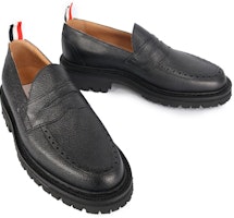 (W) Thom Browne Sepatu Loafer 'Hitam' MFL066A06257001 Lookbook (W) Thom Browne Sepatu Loafer 'Hitam' MFL066A06257001