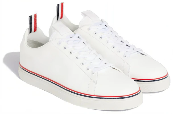 (W) Thom Browne Sepatu Low Top 'Kulit Sapi Putih' FFD100A05584100 Lookbook (W) Thom Browne Sepatu Low Top 'Kulit Sapi Putih' FFD100A05584100