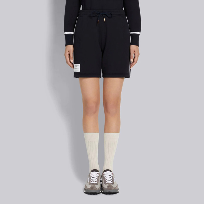 Details for (W) Thom Browne Shorts Deportivos Azul Marino Oscuro Talle Medio. FJQ059A-06931-415