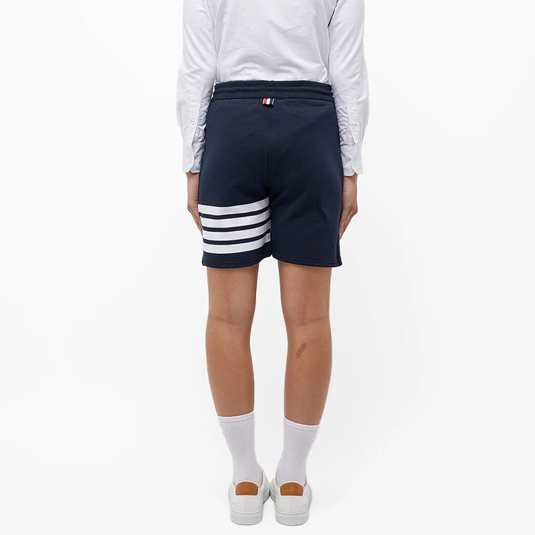 Purchase (W) Thom Browne Navy Drawstring 4-Bar Bermuda Celana Pendek Santai. FJQ056A-00535-415